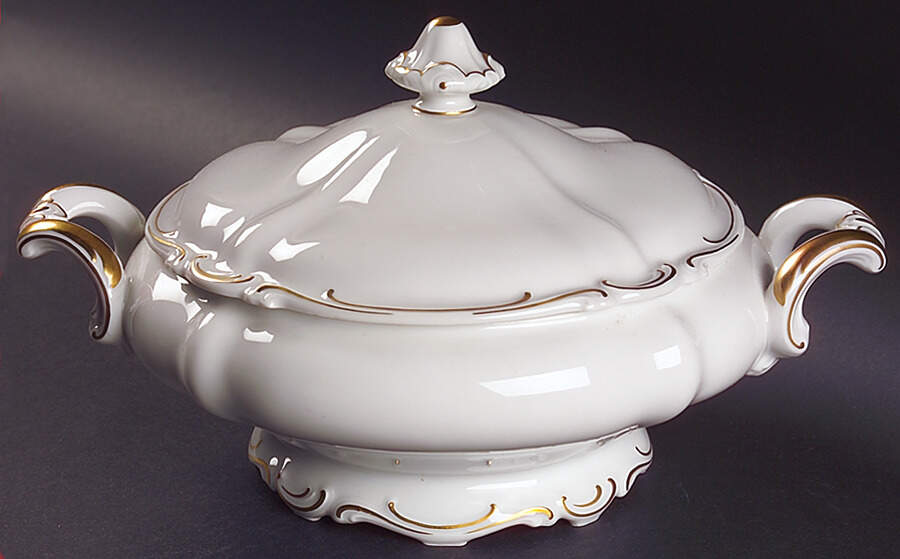 HC890 Round Covered Vegetable by Heinrich - H&C-1