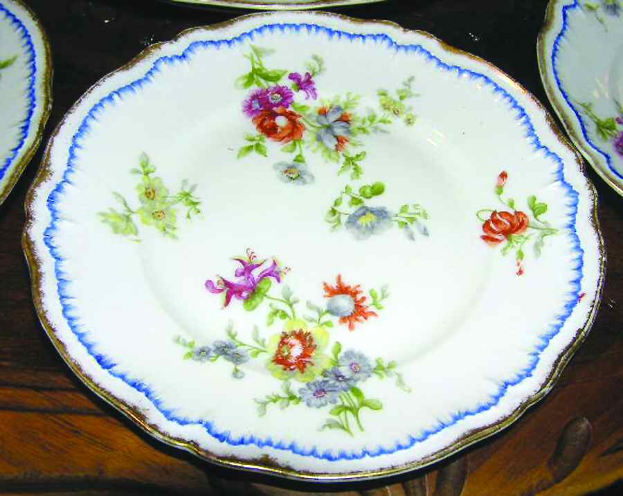 H3105 Dinner Plate by Haviland-1