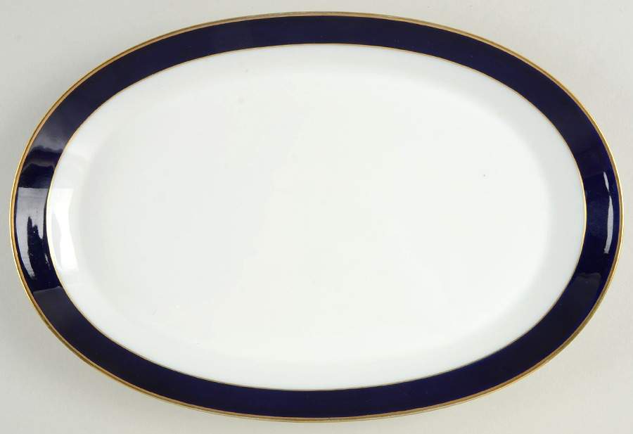 9264 13" Oval Serving Platter by Hutschenreuther-1