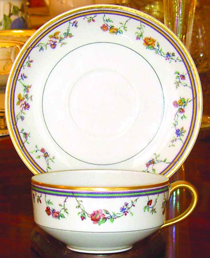 Schleiger 539-1 Flat Cup & Saucer Set by Haviland-1