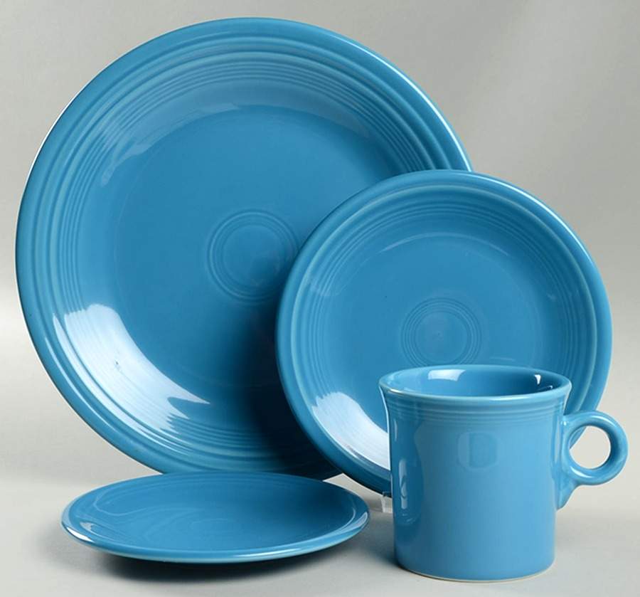 Fiesta Peacock (Intro 2005) 4 Piece Place Setting by Homer Laughlin -1