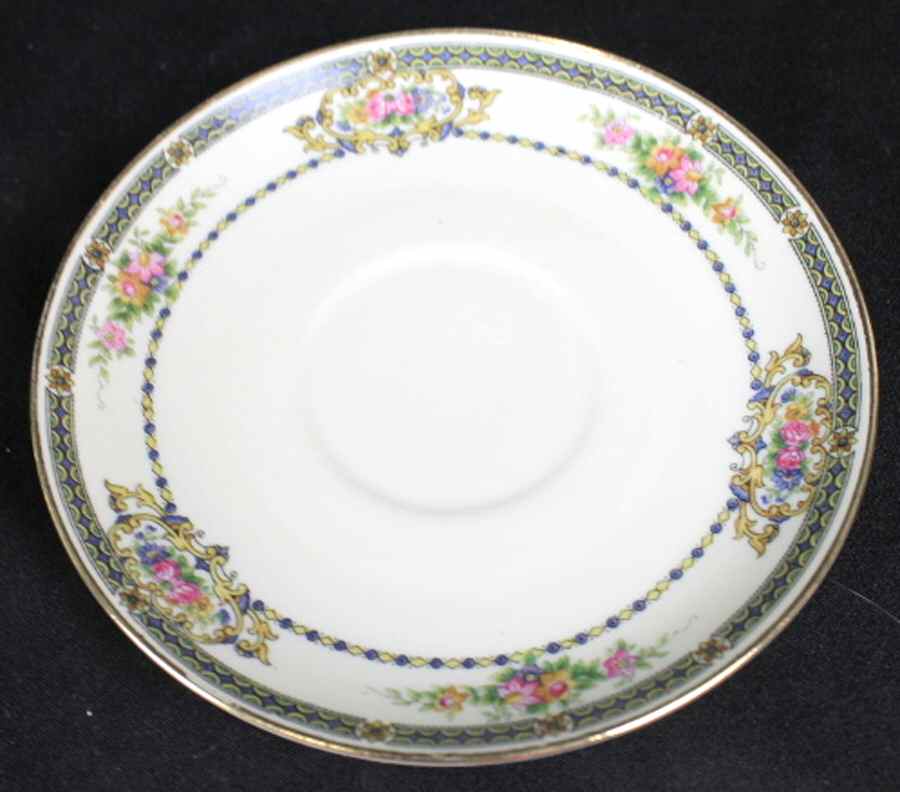 HUT50 Saucer by Hutschenreuther-1