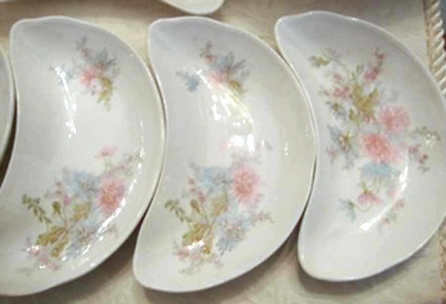 HLC3539 Bone Dish by Homer Laughlin -1