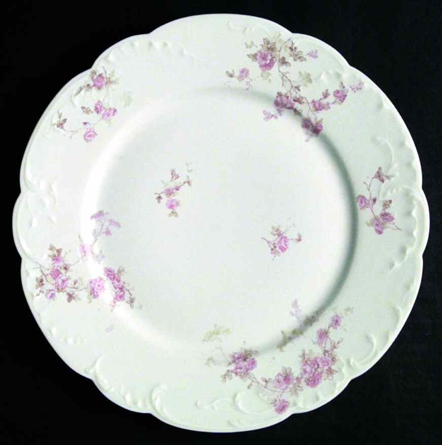 Schleiger 42-6 Dinner Plate by Haviland-1