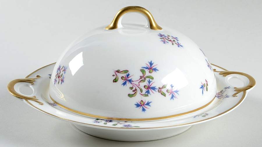 Schleiger 477-4 Round Covered Butter with Strainer by Haviland-1