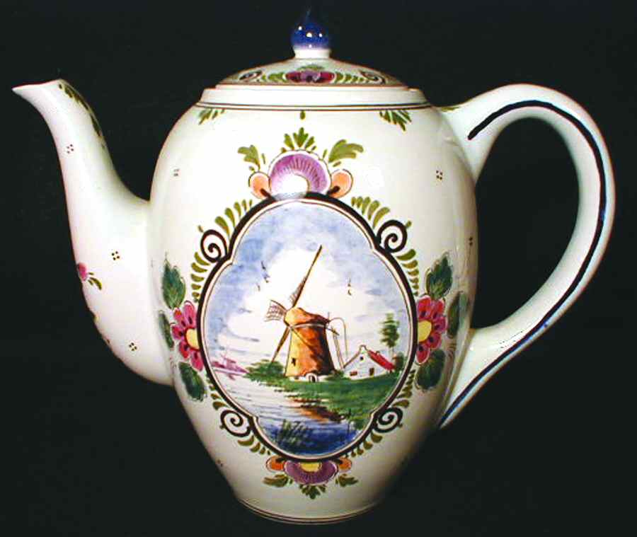 HLA7 Coffee Pot & Lid by Holland-1