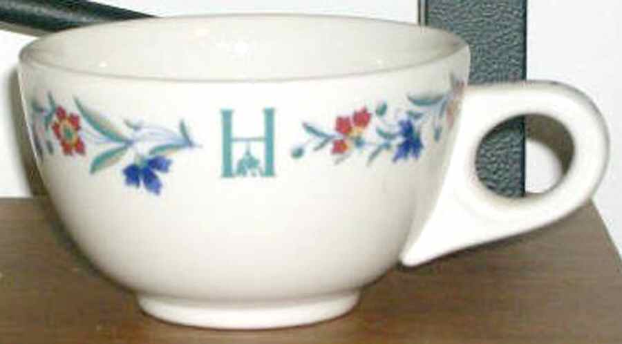 Homestead Hotel Flat Cup by Homer Laughlin -1
