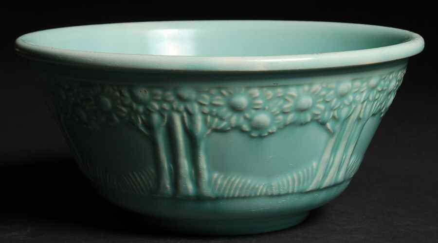 Appletree Green 8" Mixing Bowl by Homer Laughlin -1