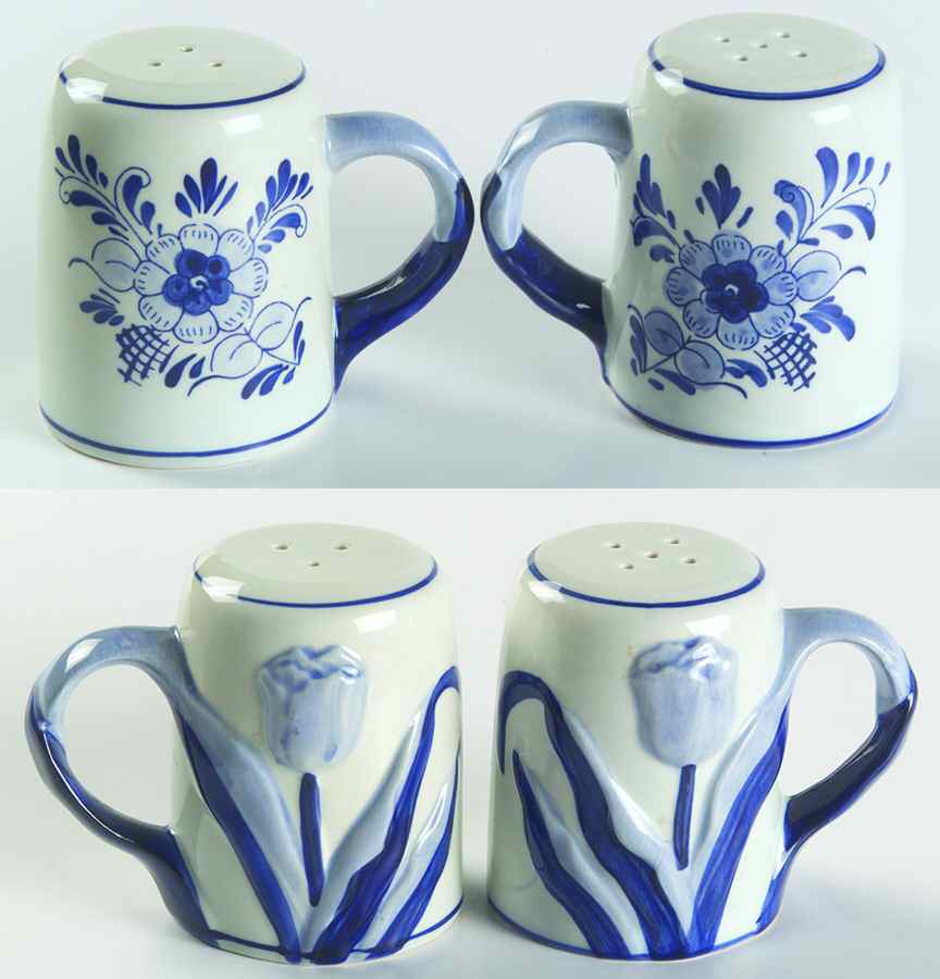 Delfts Blauw Salt & Pepper Set by Holland-1