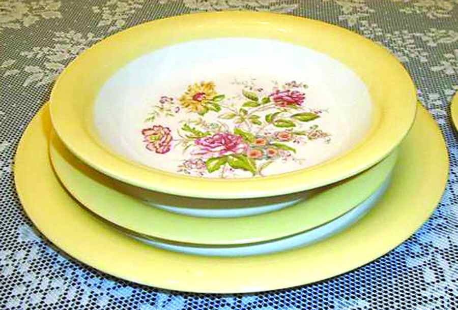 HLC2487 Rim Soup Bowl by Homer Laughlin -1