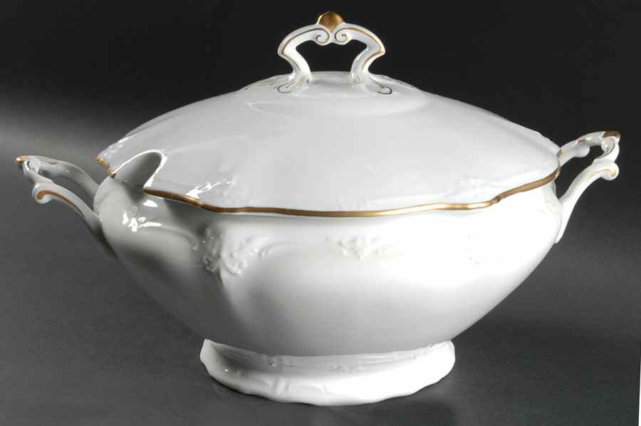 Baroness (Duchess) Gold Tureen &  Lid by Hutschenreuther-1