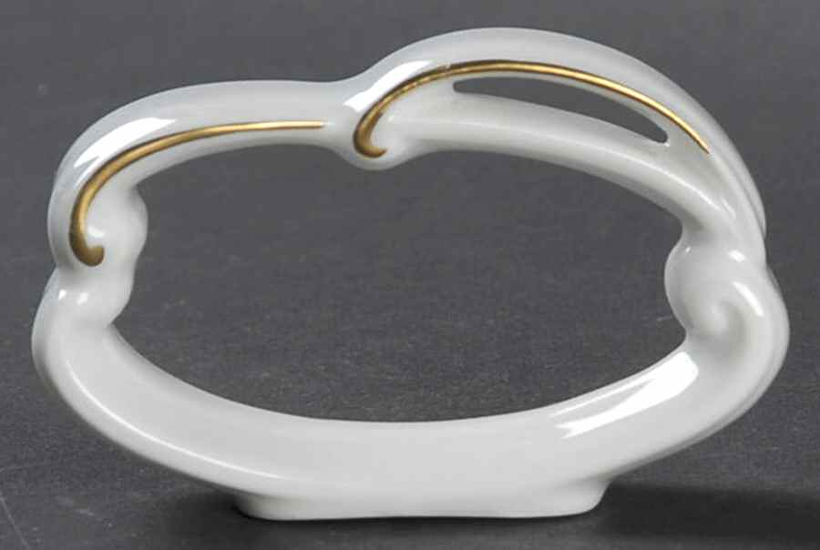 Baroness (Duchess) Gold Napkin Ring by Hutschenreuther-1