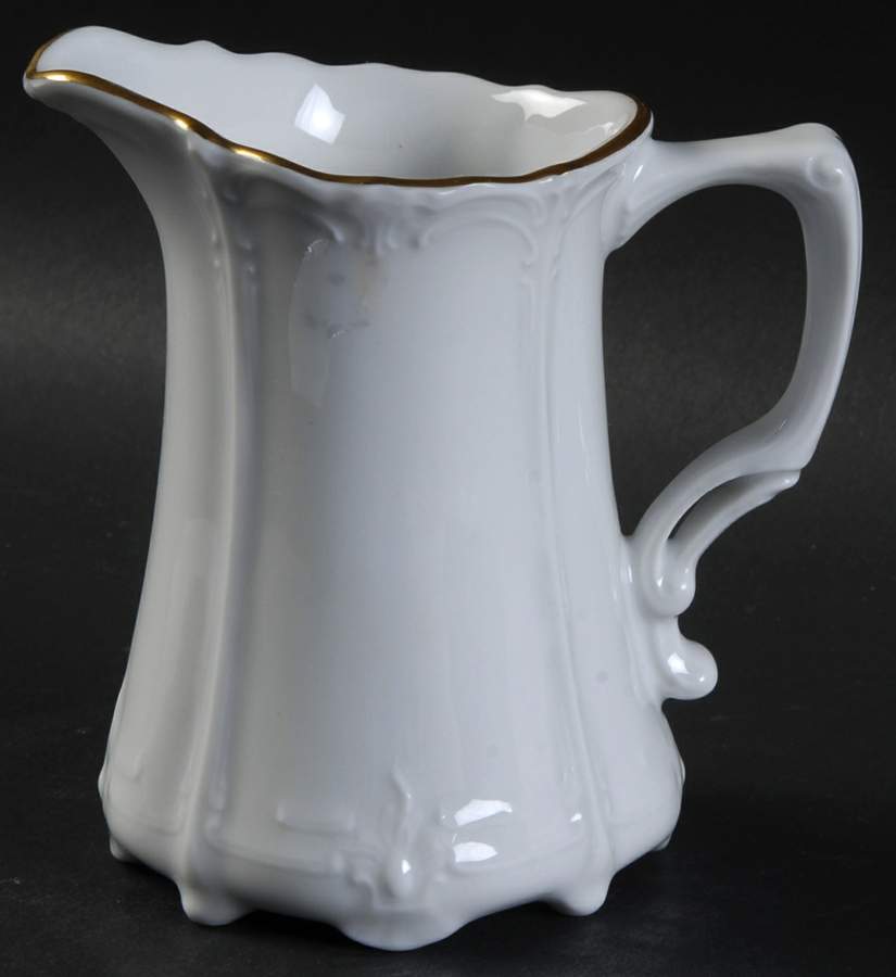 Baroness (Duchess) Gold Creamer by Hutschenreuther-1