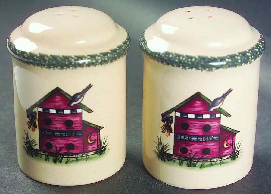 Birdhouse Salt & Pepper Set by Home & Garden Party-1