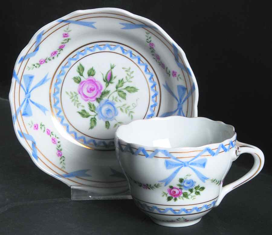 37468 Flat Cup & Saucer Set by Hutschenreuther-1