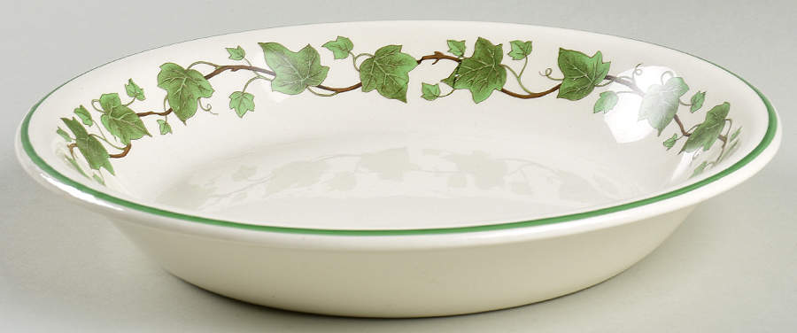 Ivy Pie Serving Plate by Harker-1