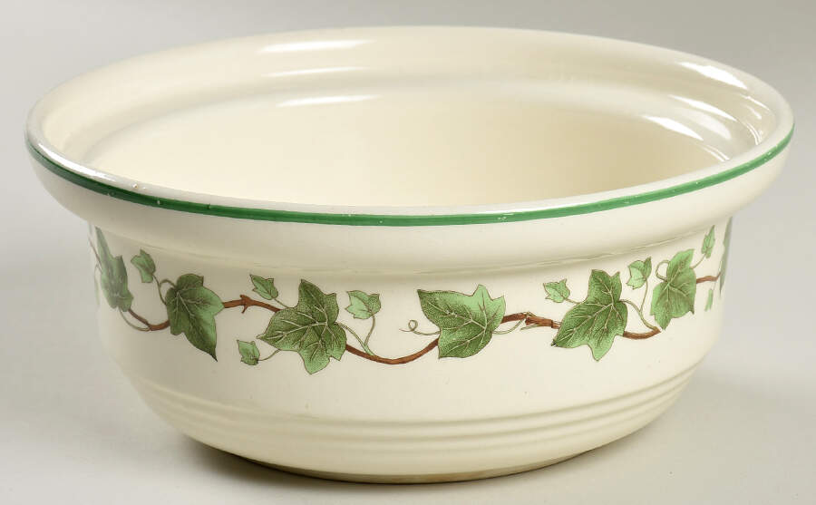 Ivy 1 Qt Round Casserole No Lid by Harker-1