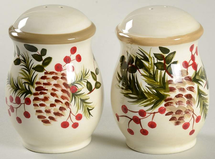 Pine & Berries Salt & Pepper Set by Home-1