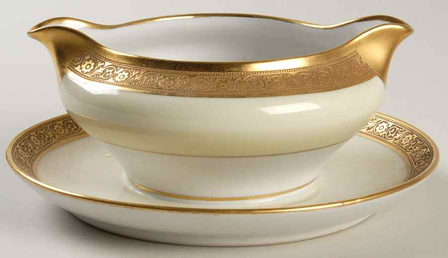 HC926 Gravy Boat with Attached Underplate by Heinrich - H&C-1