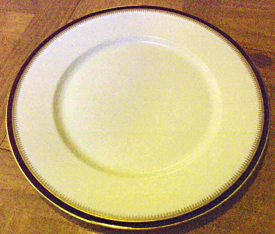 15589 Dinner Plate by Hutschenreuther-1
