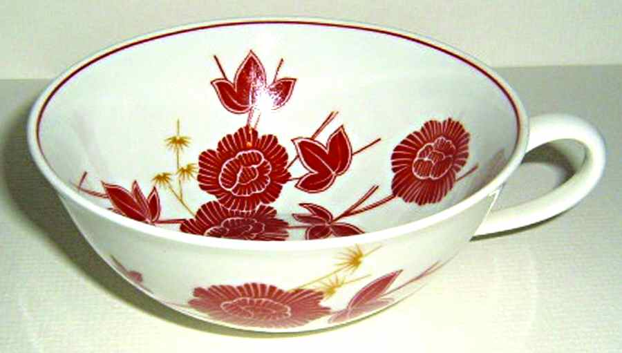 HUT1537 Flat Cup by Hutschenreuther-1