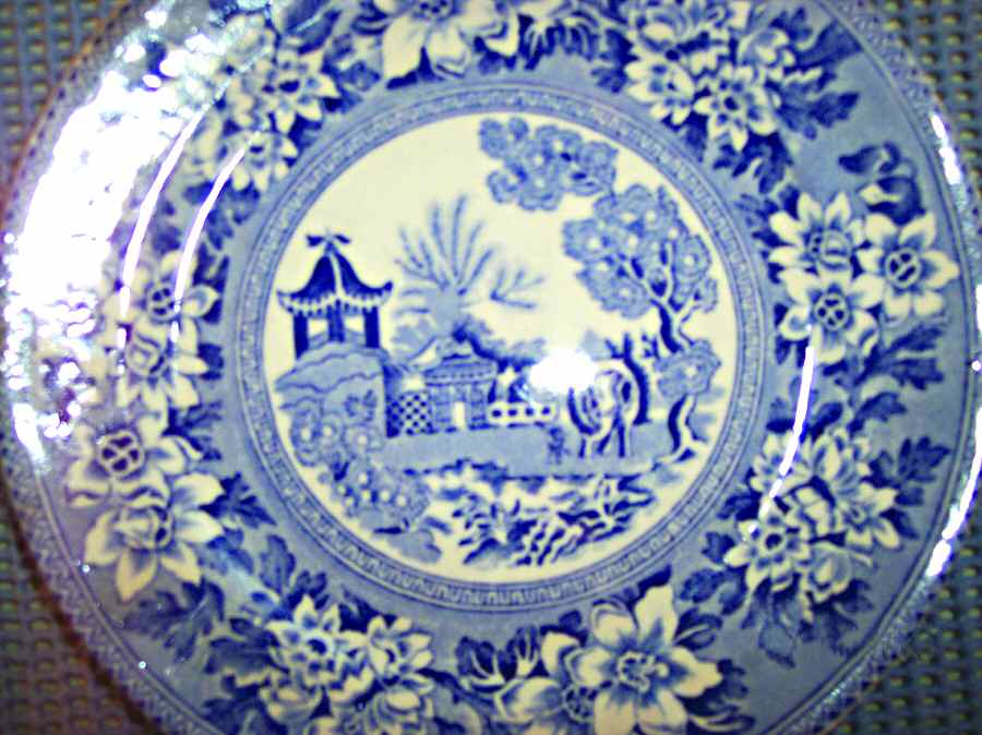 HAP3 Dessert/Pie Plate by Hadderidge-1