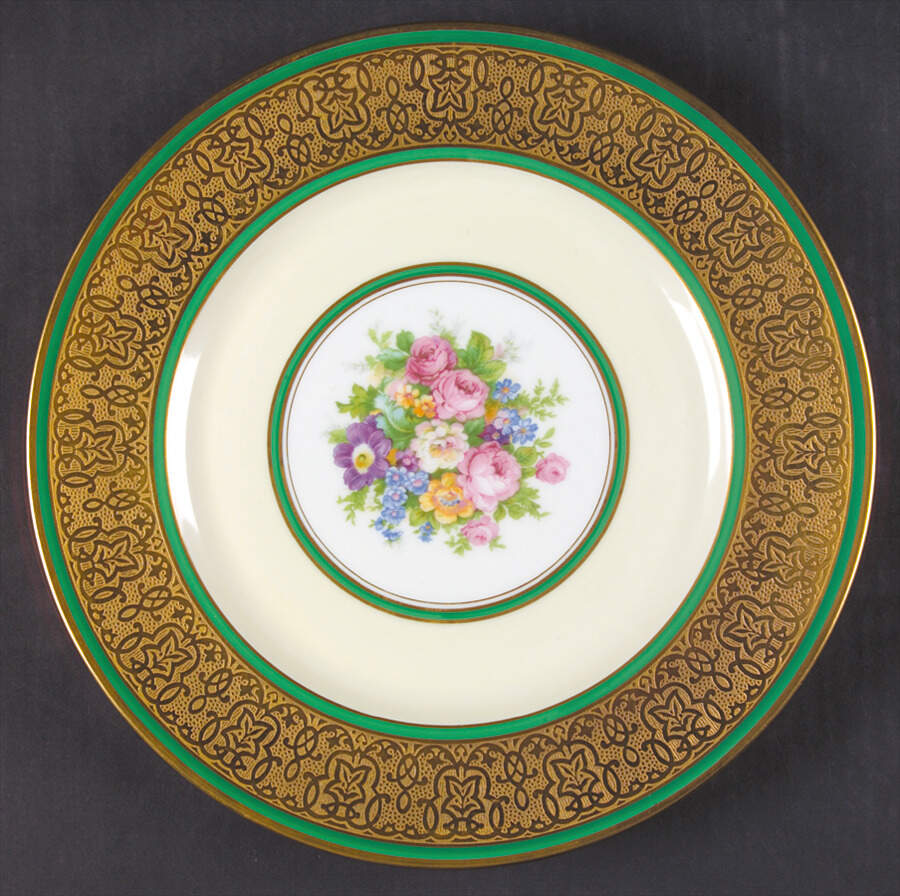 HC934 Dinner Plate by Heinrich - H&C-1