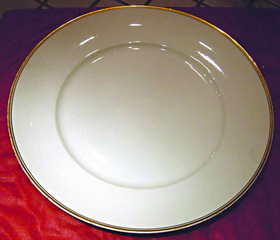 HER50 Dinner Plate by Herend-1