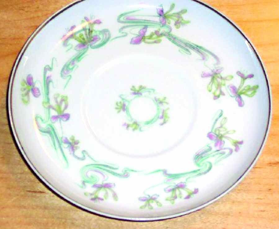 Schleiger 493-1 Saucer by Haviland-1
