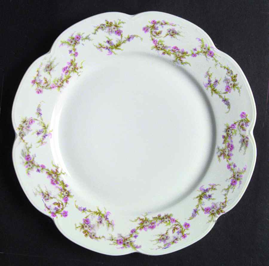 Schleiger 1020-2 Dinner Plate by Haviland-1