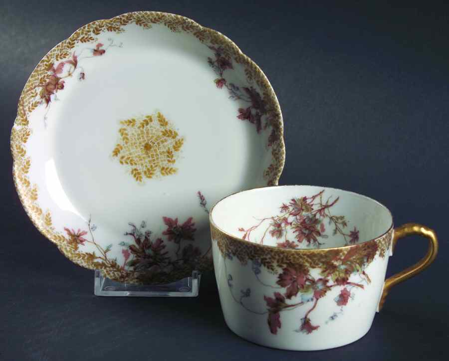 Schleiger 1152-20 Flat Cup & Saucer Set by Haviland-1