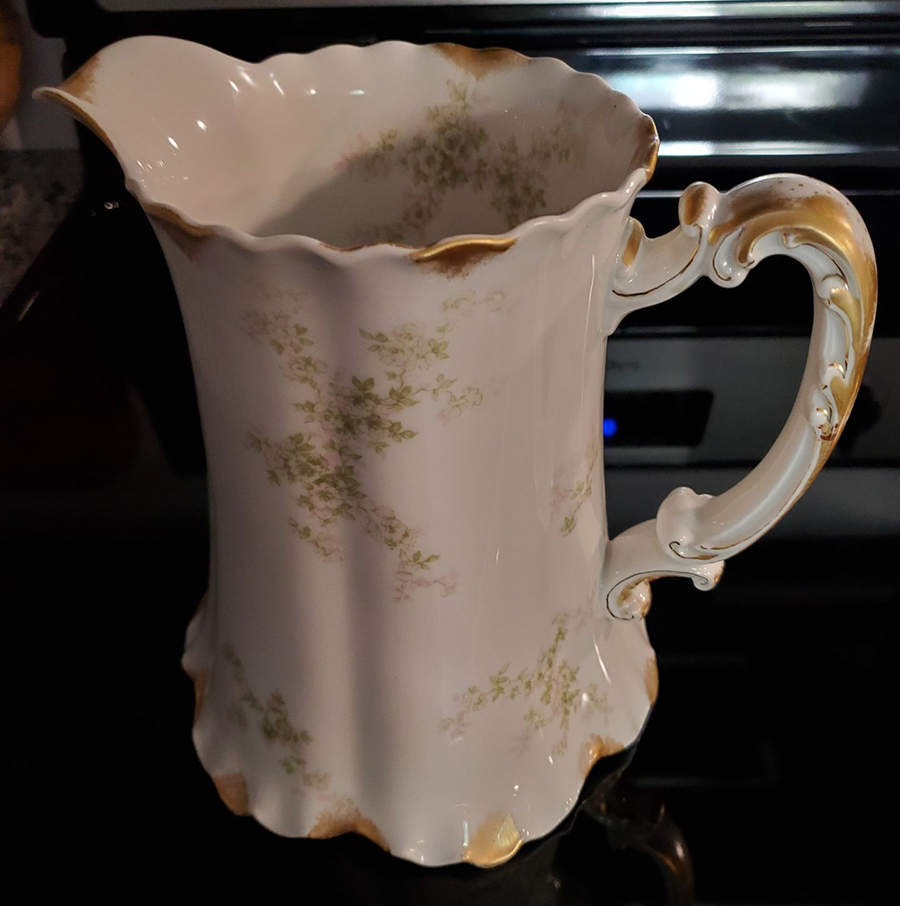 Schleiger 67-4 64 Oz Pitcher by Haviland-1