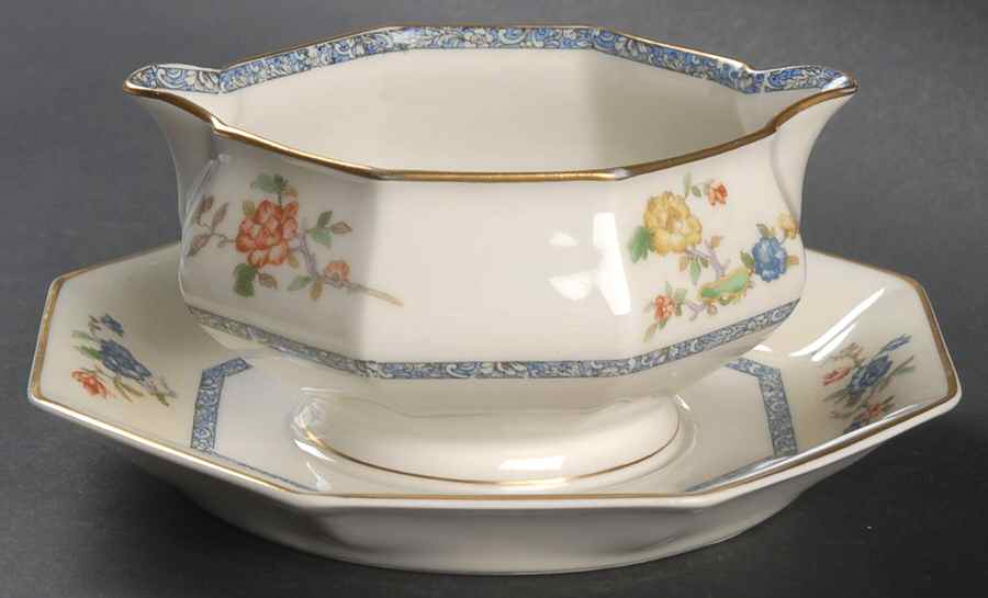 H3304 Gravy Boat with Attached Underplate by Haviland-1