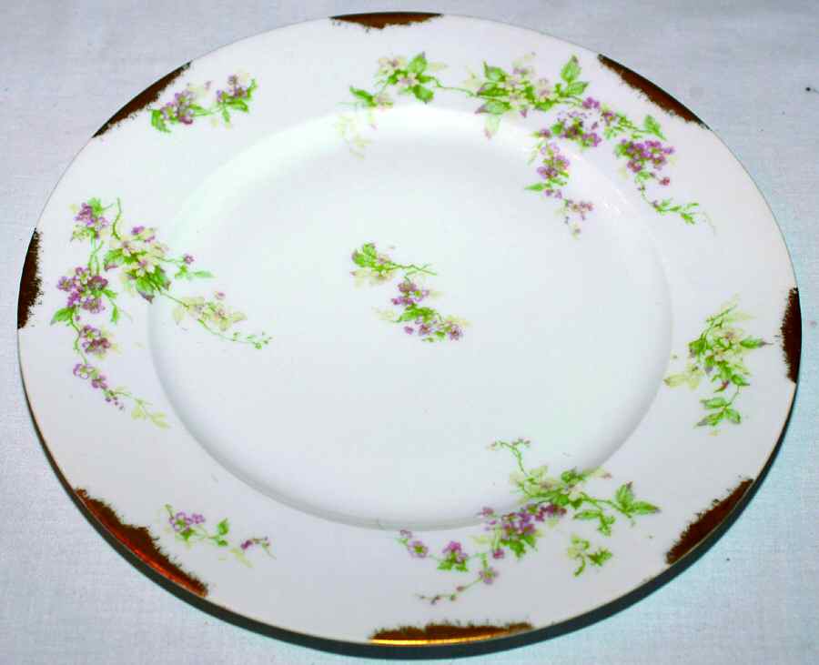 Schleiger 1240-9 Dinner Plate by Haviland-1