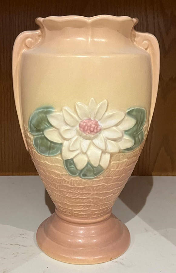 Waterlily Walnut Apricot 10" Vase by Hull-1