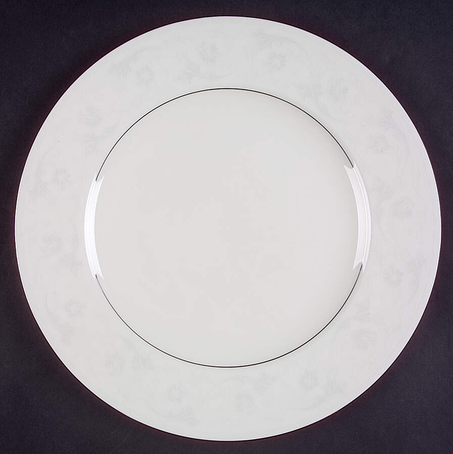 Chantilly Lace Dinner Plate by Hallmark-1