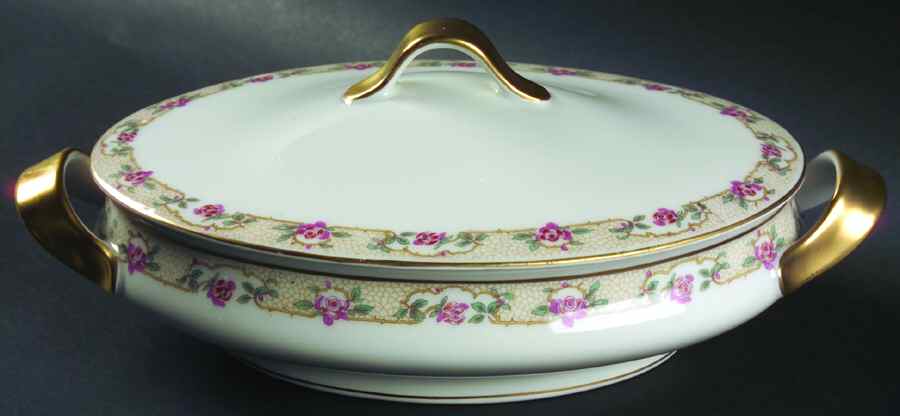 H3320 Oval Covered Vegetable by Haviland-1