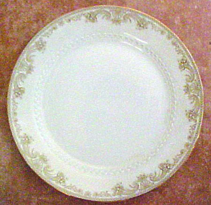 HUT1597 Dinner Plate by Hutschenreuther-1