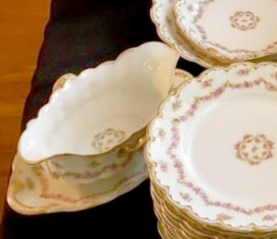 H3350 Gravy Boat with Attached Underplate by Haviland-1