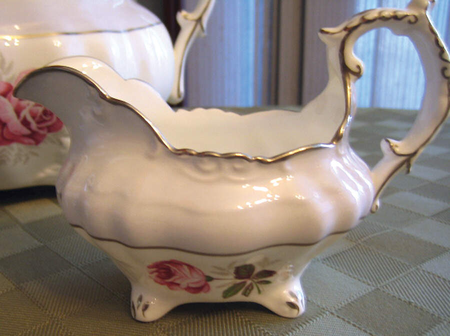5951-10 Creamer by Hammersley-1