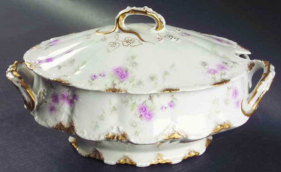 H3362 Tureen &  Lid by Haviland-1
