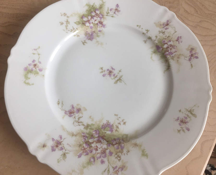 Schleiger 146-9 Luncheon Plate by Haviland-1