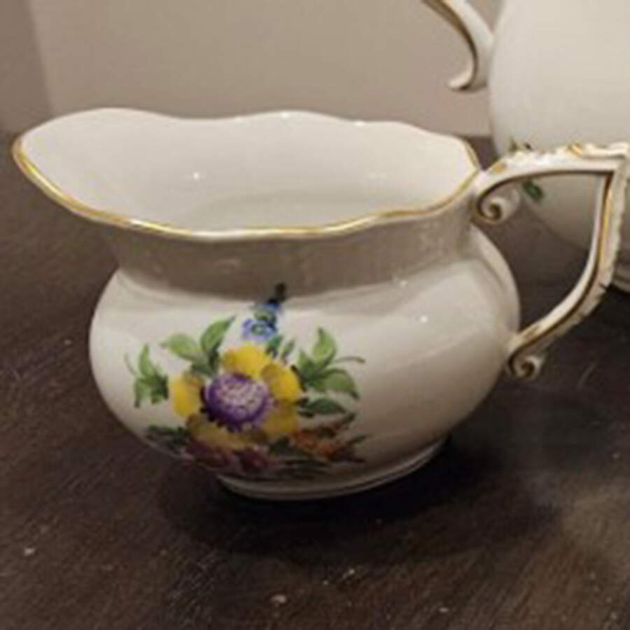 VB Creamer by Herend-1