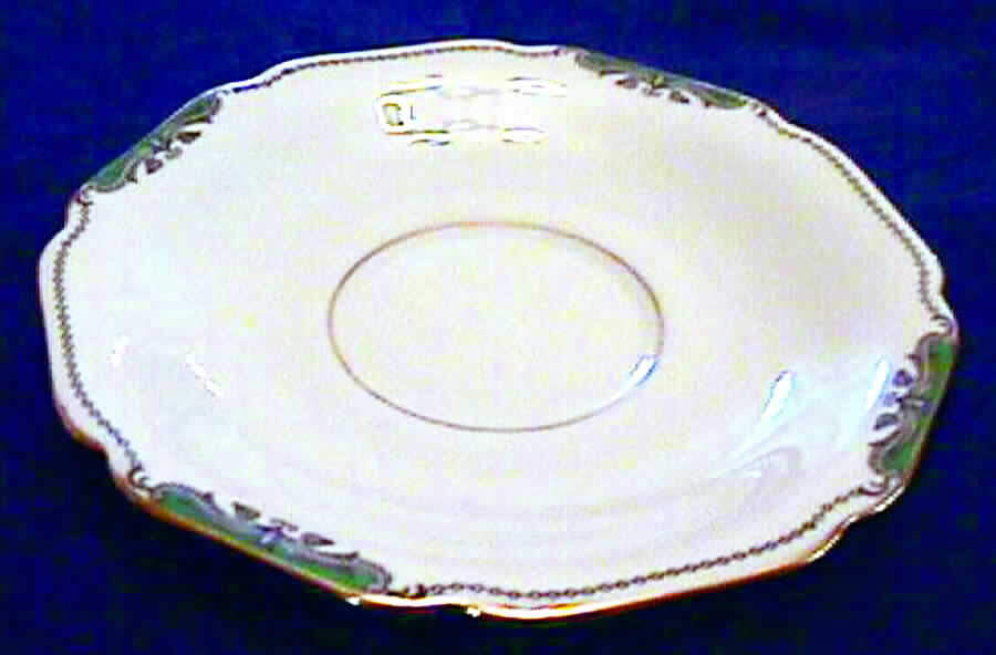 HC743 Saucer by Heinrich - H&C-1