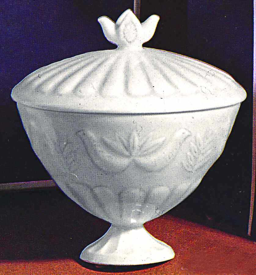 H3381 Bon Bon & Lid by Haviland-1