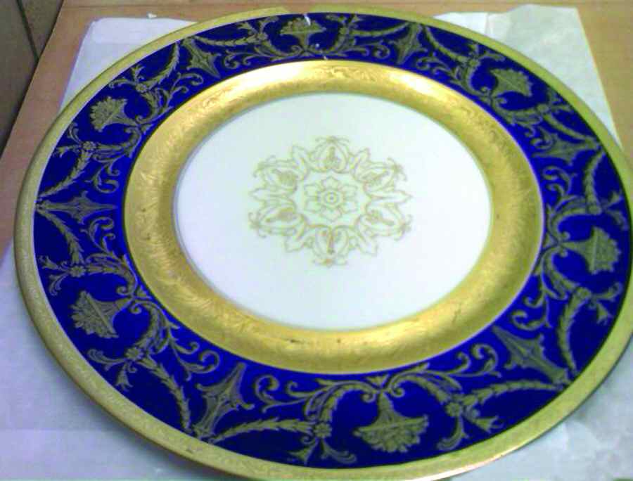HC959 11" Chop Plate (Round Platter) by Heinrich - H&C-1