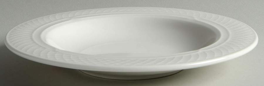 Kensington (Ameriwhite) Large Rim Soup Bowl by Homer Laughlin -1