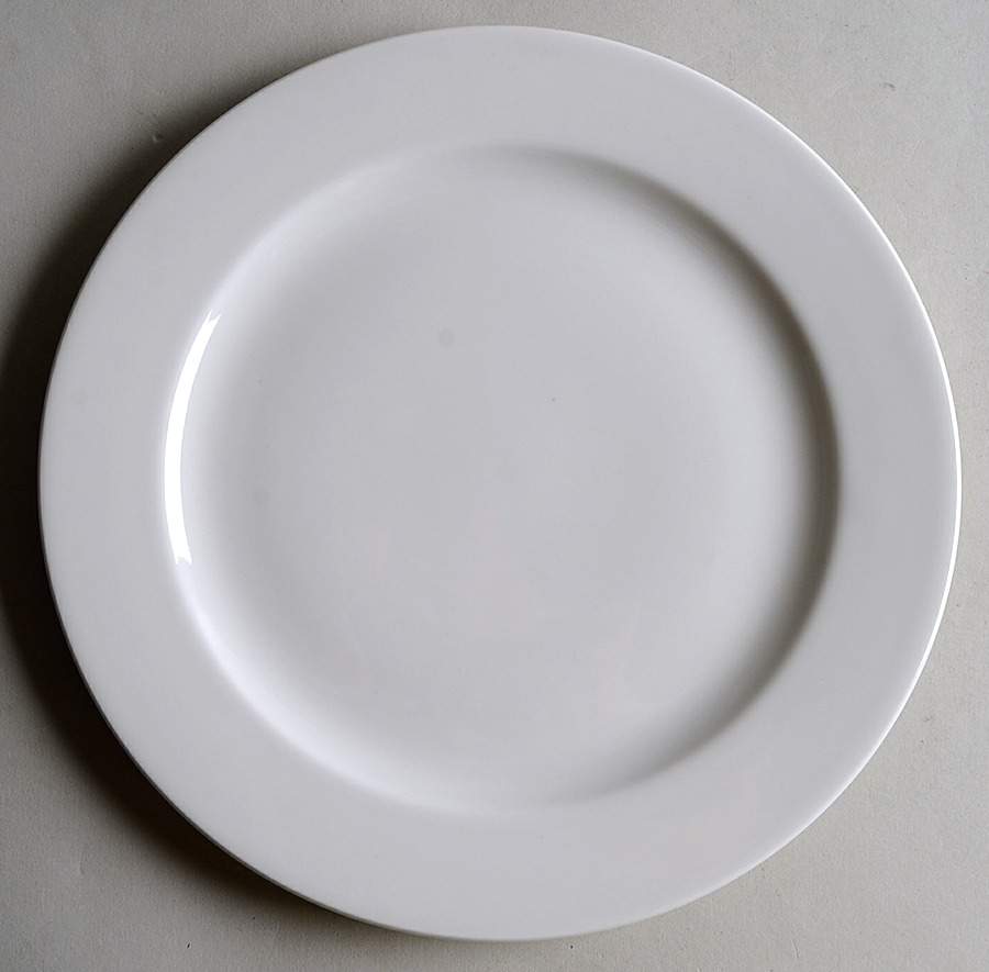 Pristine (Ameriwhite) Luncheon Plate by Homer Laughlin -1