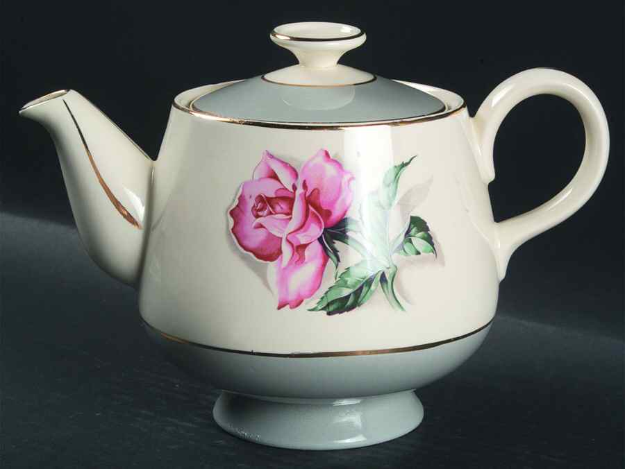 HLC3189 Teapot & Lid by Homer Laughlin -1