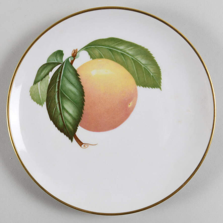 HC963 (1-8 inch Gold Trim) Salad Plate by Heinrich - H&C-1
